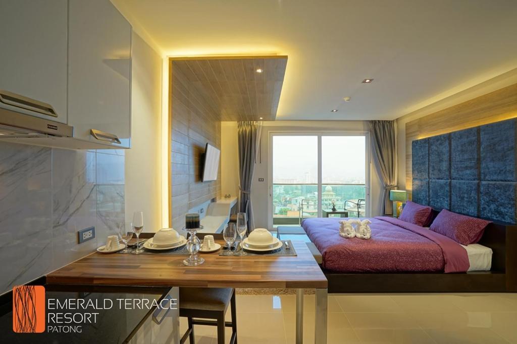 Emerald Terrace Condo Phuket Patong 외부 사진